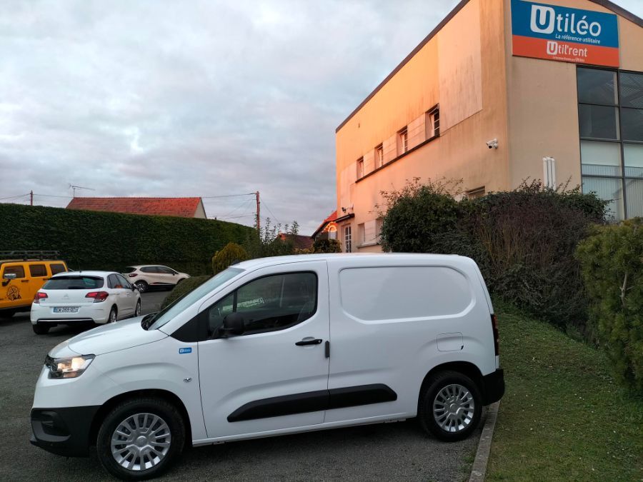 Fourgonnettes utilitaires TOYOTA PROACE CITY 203001 Vue 3