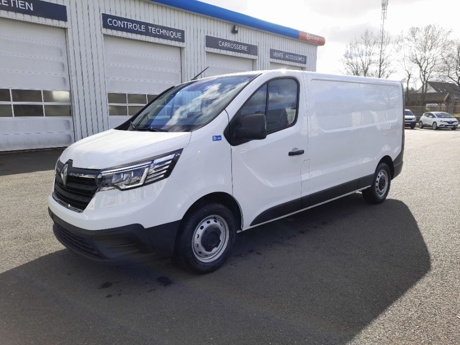 Fourgons Compacts RENAULT TRAFIC 221126 Vue 1