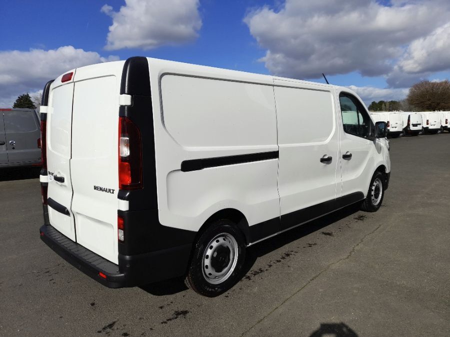Fourgons Compacts RENAULT TRAFIC 221126 Vue 3