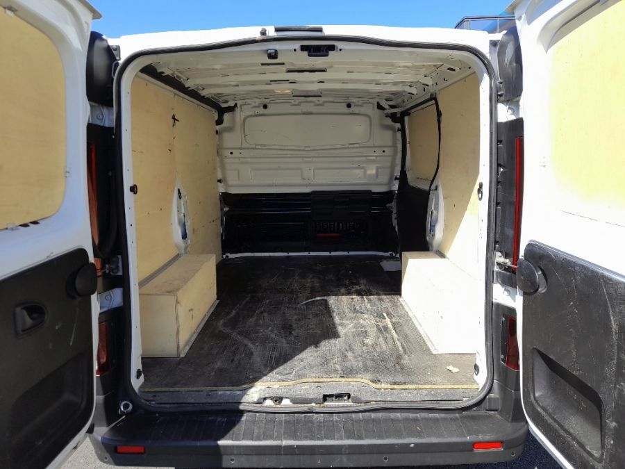 Fourgons Compacts RENAULT TRAFIC 230158 Vue 5