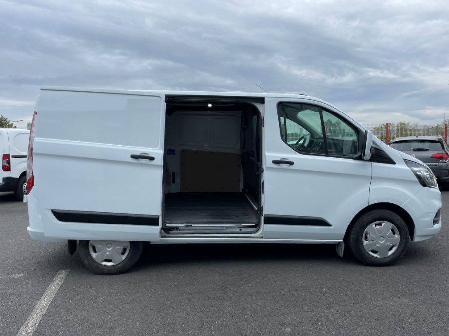 Fourgons Compacts FORD TRANSIT CUSTOM 230520 Vue 6
