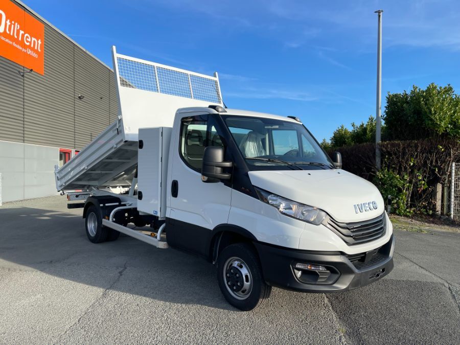 Benne IVECO DAILY 214809 Vue 2