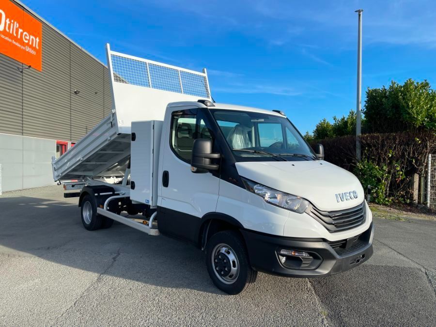 Benne IVECO DAILY 214811 Vue 2
