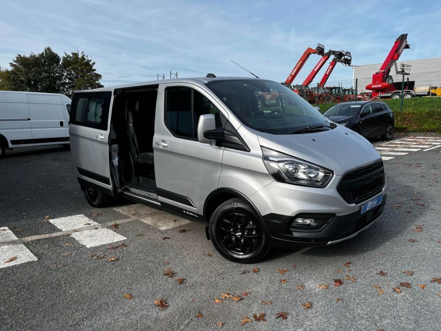 Fourgons Compacts FORD TRANSIT CUSTOM 241732 Vue 2