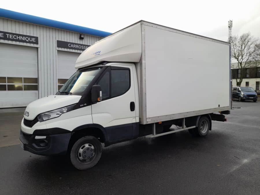Caisses Grand Volume IVECO DAILY CCB 250492 Vue 1