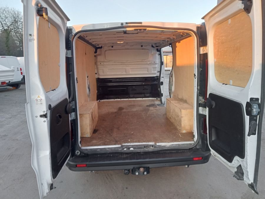Fourgons Compacts RENAULT TRAFIC 243809 Vue 5