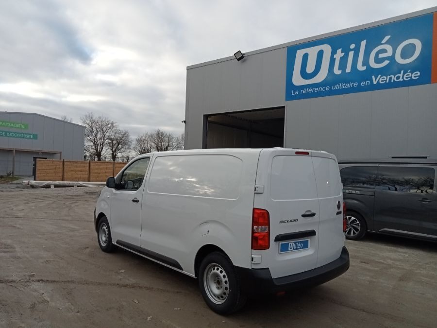 Fourgons Compacts FIAT SCUDO 249100 Vue 3