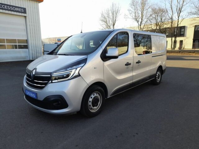 Fourgons Compacts RENAULT TRAFIC L2H1 1200 2.0 DCI 145 CA GRD CFT EDC6 252716