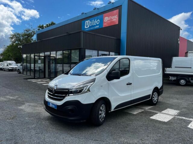 Fourgons Compacts RENAULT TRAFIC L1H1 DCI120 GD CFT 256034