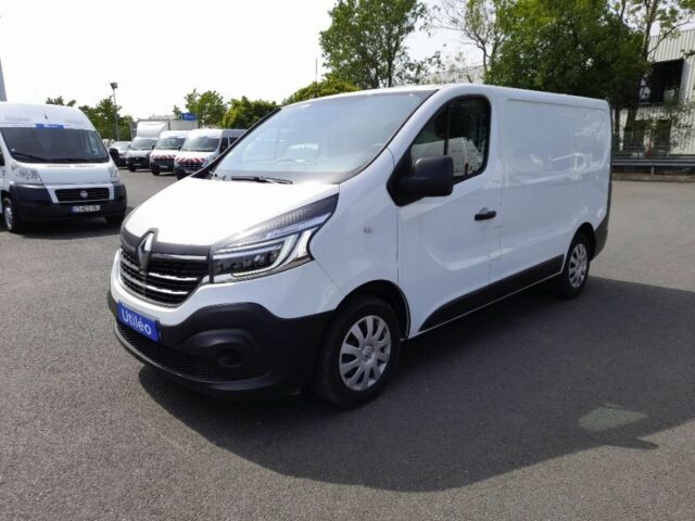 Fourgons Compacts RENAULT TRAFIC L1H1 DCI120 GD CFT 256036