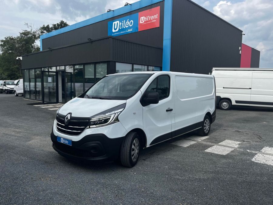 Fourgons Compacts RENAULT TRAFIC 260750 Vue 1