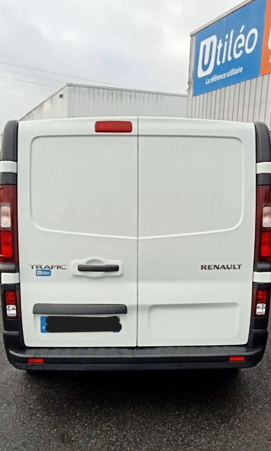 Fourgons Compacts RENAULT TRAFIC 260721 Vue 7