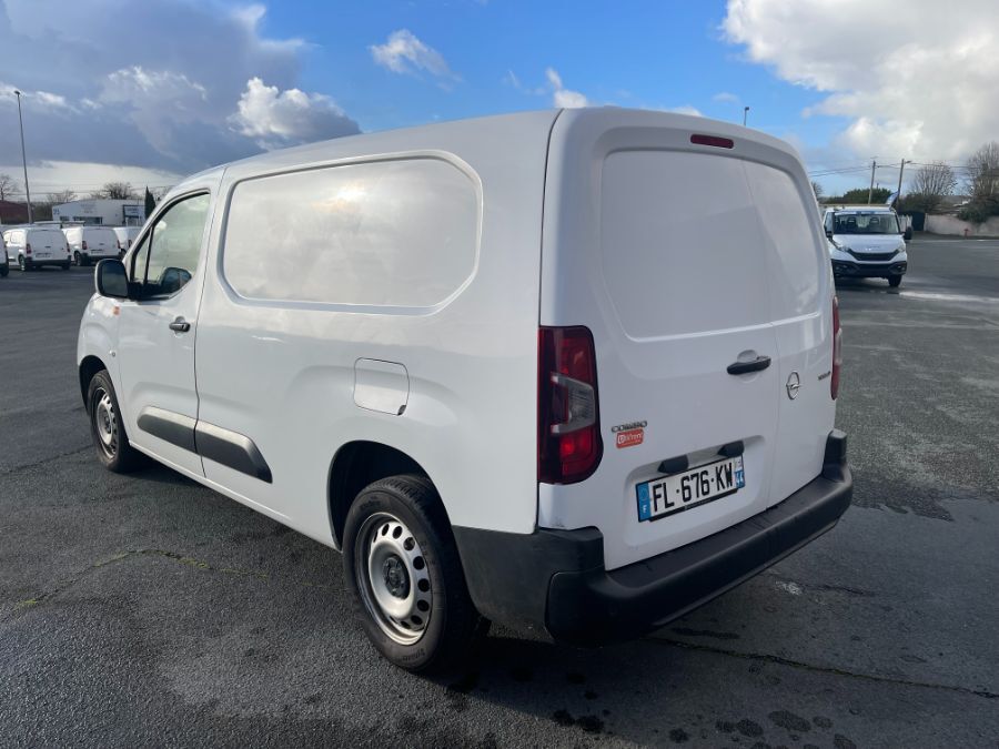 Fourgonnettes OPEL COMBO 271011 Vue 7