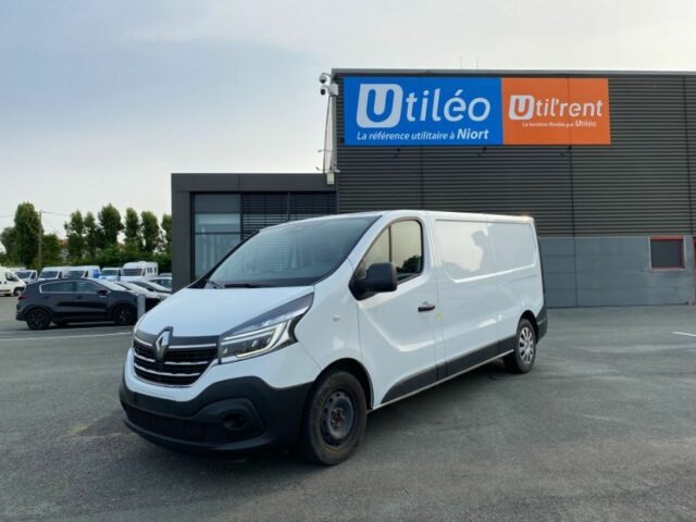 Fourgons compacts d'occasion RENAULT TRAFIC L2H1 1200 DCI120 GD CFT 249704