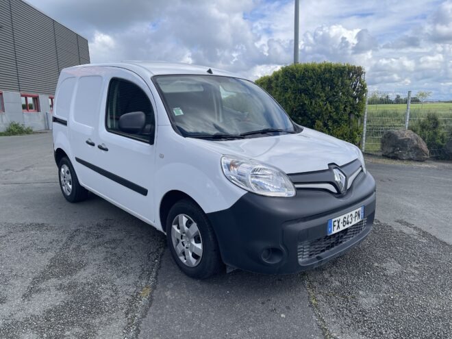 Fourgonnettes RENAULT KANGOO 272639 Vue 2