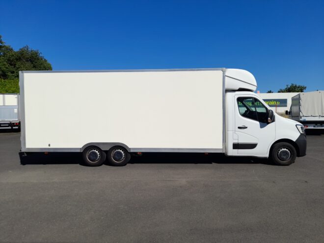 Caisses Grand Volume RENAULT MASTER CHASSIS CABINE 273594 Vue 3
