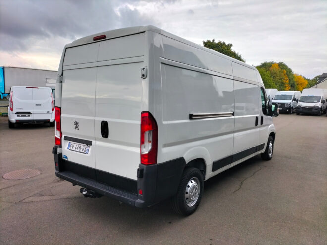 Fourgons Surélevés PEUGEOT BOXER FOURGON 273576 Vue 3