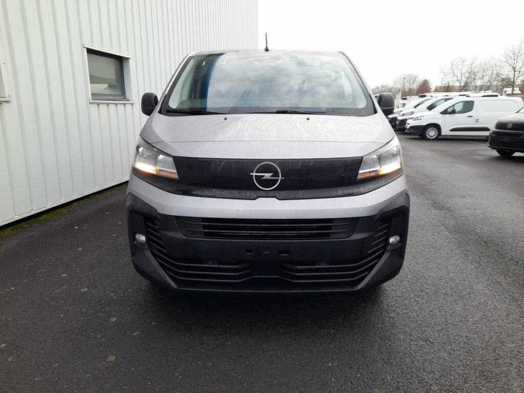 Fourgons Compacts OPEL VIVARO FOURGON 273942 Vue 2