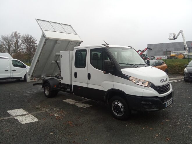 Bennes, Plateaux & Grues IVECO DAILY CHASSIS DBLE CABINE 273835 Vue 3