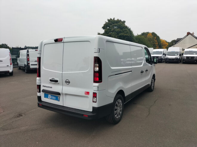 Fourgons Compacts NISSAN PRIMASTAR FOURGON 273844 Vue 3