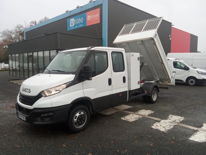 Bennes, Plateaux & Grues IVECO DAILY CHASSIS DBLE CABINE 273835 Vue 1