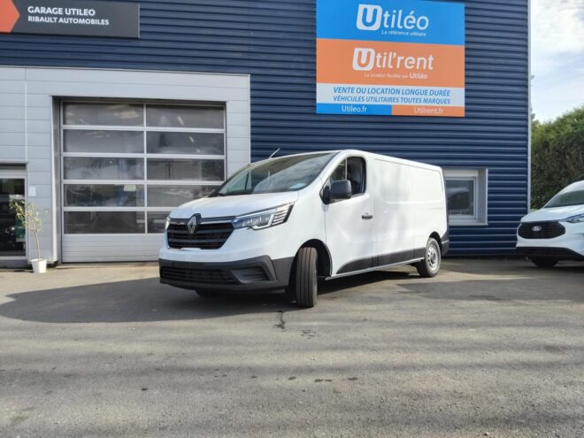 Fourgons compacts neufs RENAULT TRAFIC FOURGON FG BLUE DCI 150 L2H1 3T GSR2 ADVANCE 273982