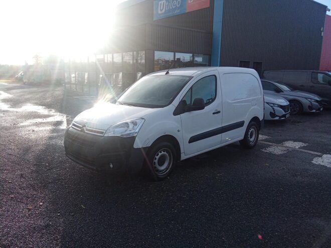Fourgonnettes d'occasion CITROEN BERLINGO FOURGON M BLUEHDI 75 CLUB 274093