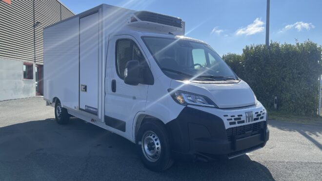 Frigorifiques FIAT DUCATO PLANCHER CABINE 272949 Vue 3