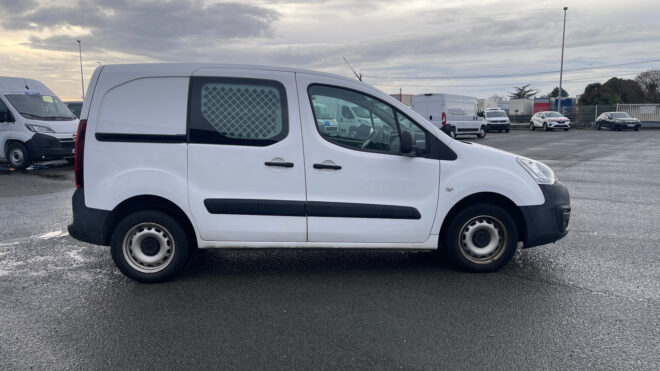 Fourgonnettes CITROEN BERLINGO FOURGON 273995 Vue 3