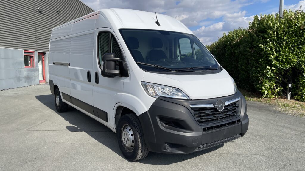 Fourgons Surélevés OPEL MOVANO FOURGON 273678 Vue 2