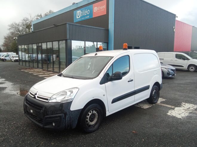Fourgonnettes d'occasion CITROEN BERLINGO FOURGON M BLUEHDI 75 CLUB 274022
