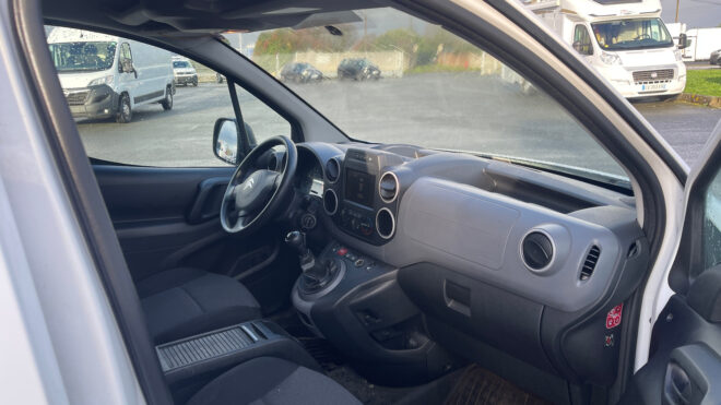 Fourgonnettes CITROEN BERLINGO FOURGON 274088 Vue 4