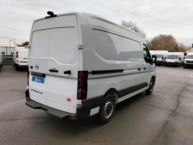 Fourgons Surélevés NISSAN INTERSTAR FOURGON 274300 Vue 3