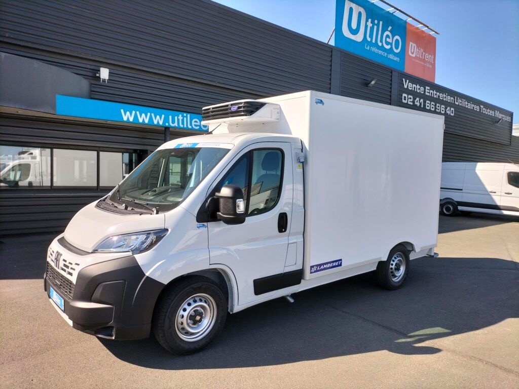 Frigorifiques FIAT DUCATO PLANCHER CABINE 272948 Vue 1