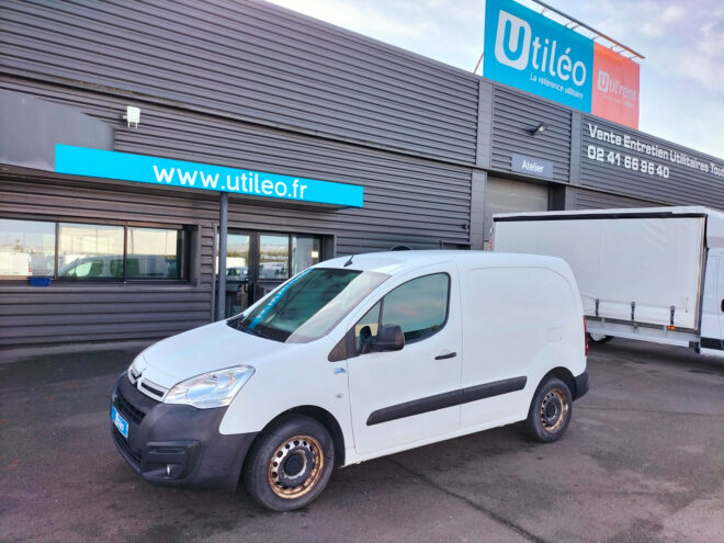 Fourgonnettes d'occasion CITROEN BERLINGO FOURGON 20 L1 BlueHDi 75 CLUB 273996