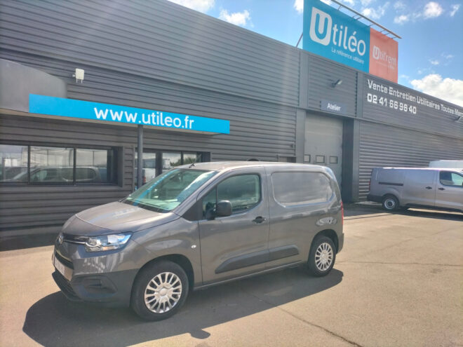 Fourgonnettes d'occasion TOYOTA PROACE CITY FOURGON RC22 MEDIUM 1.5L 100 D-4D BVM5 BUSINESS 274324