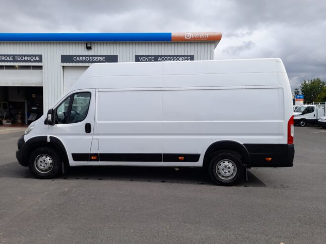 Fourgons Surélevés OPEL MOVANO FOURGON 273689 Vue 4
