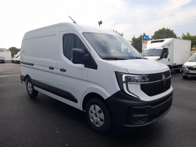 Fourgons Surélevés RENAULT MASTER FOURGON 274587 Vue 3