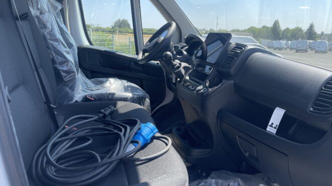 Frigorifiques FIAT DUCATO PLANCHER CABINE 273184 Vue 4