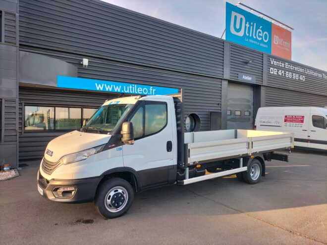 Plateaux utilitaires neufs IVECO DAILY 35C16H EMP 4100 TOR 273023