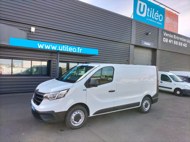 Fourgons compacts neufs RENAULT TRAFIC FOURGON FG DCI 150 L1H1 3T ADVANCE 274516