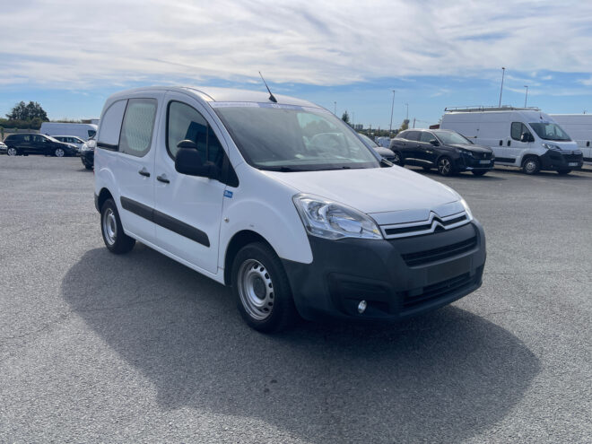 Fourgonnettes CITROEN BERLINGO FOURGON 274022 Vue 2