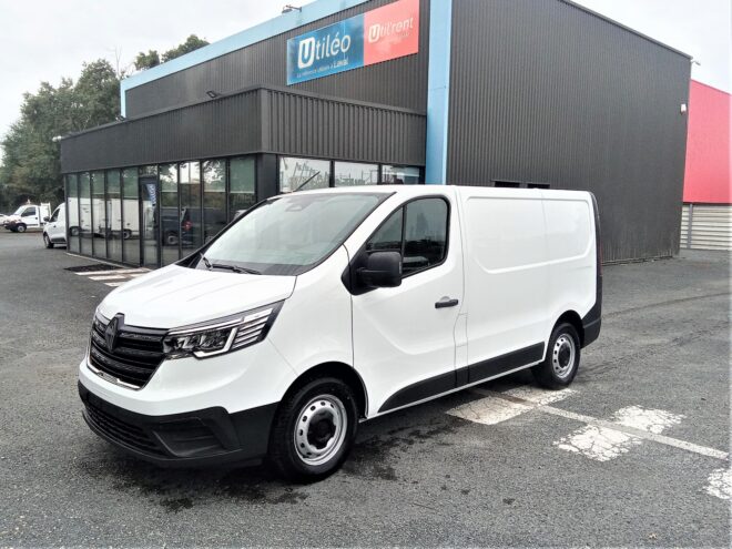 Fourgons compacts neufs RENAULT TRAFIC FOURGON FG DCI 150 L1H1 3T ADVANCE 274517