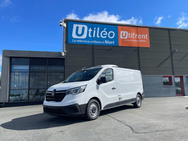 Frigorifiques neufs RENAULT TRAFIC FOURGON FG BLUE DCI 150 L2H1 3T GSR2 ADVANCE 273985