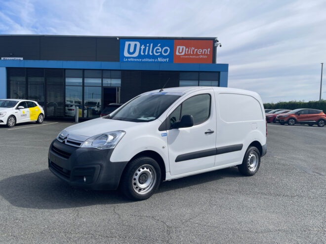 Fourgonnettes CITROEN BERLINGO FOURGON 274022 Vue 1