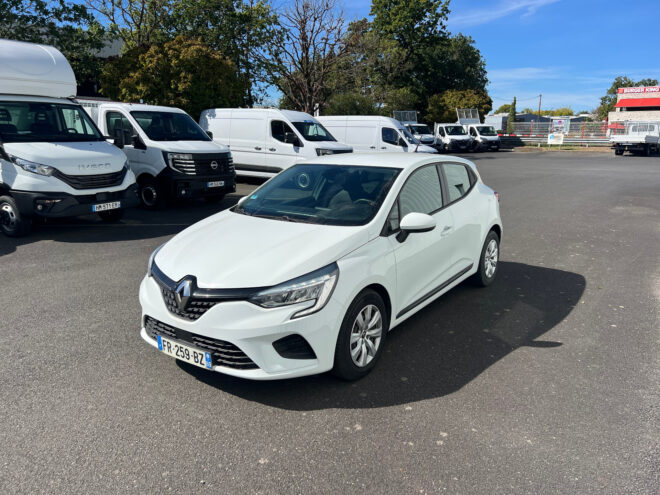 Société, VP & Minibus RENAULT CLIO V SOCIETE 274702 Vue 3